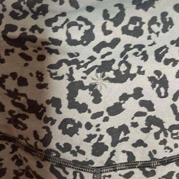 Athleta Leopard Print Elation High Rise Leggings. Size Small. - Picture 9 of 11